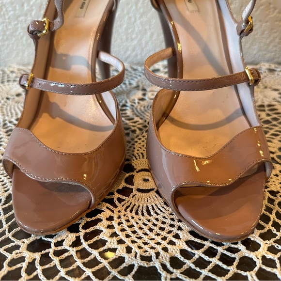Miu Miu Nude Patent Double Strap Open Toe Mary Jane Heels - Picture 4 of 13